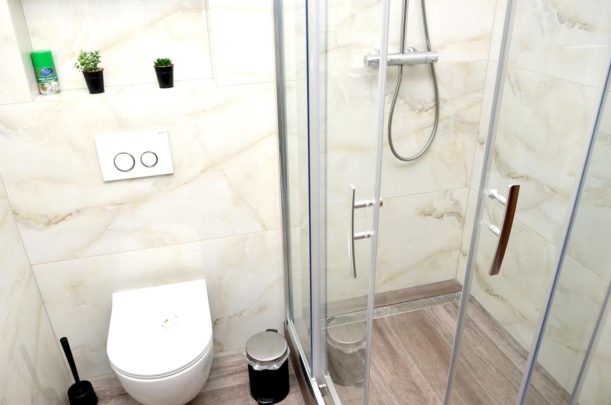 Apartment Euro Krenova 75